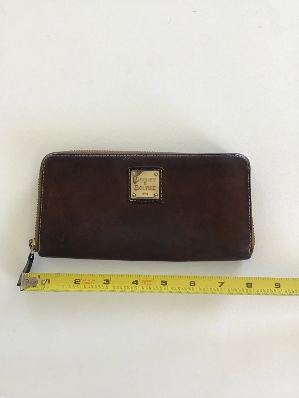 Vintage Dooney & Bourke Florentine Leather Zip Around Wallet Brown